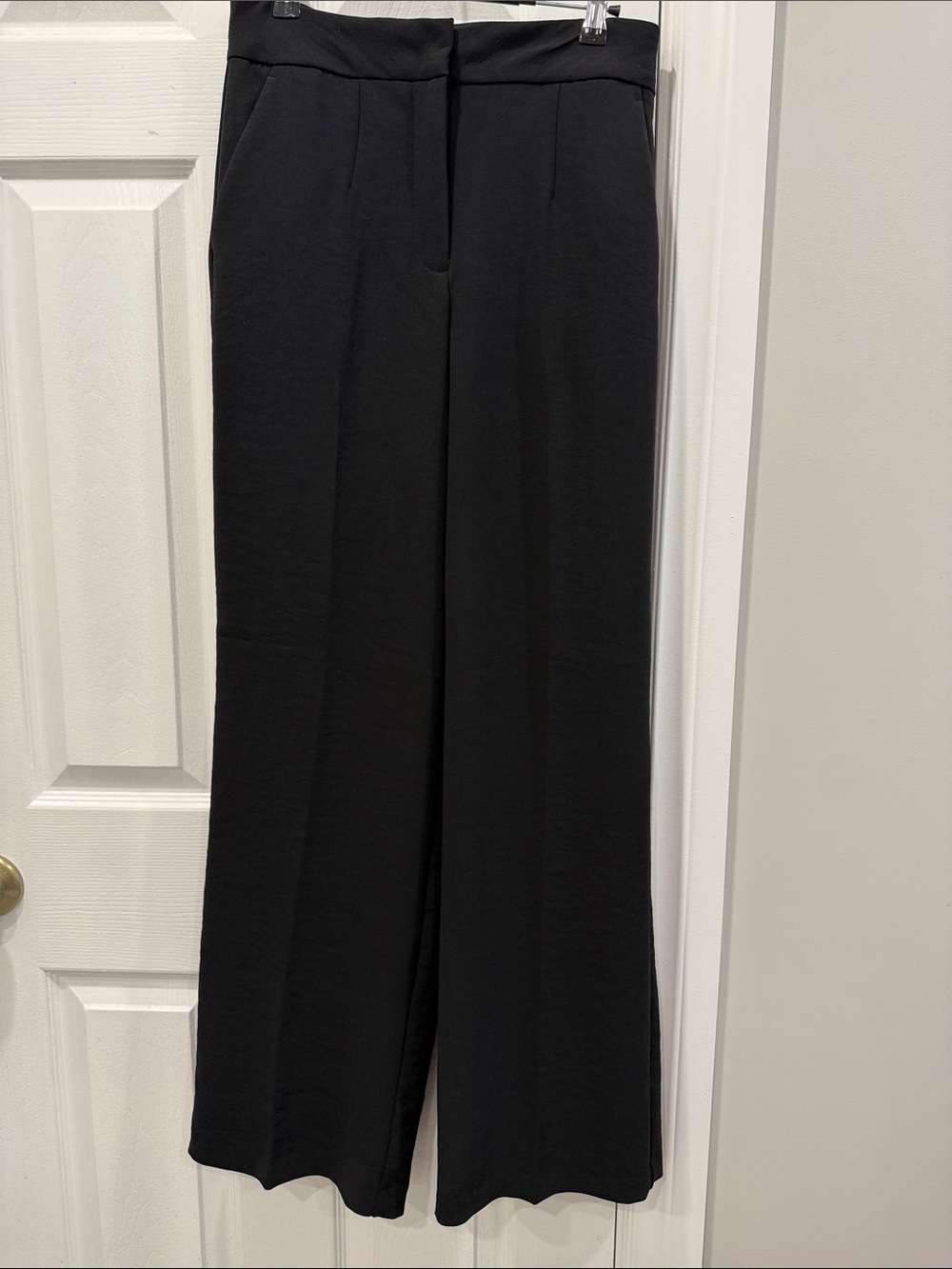 Dynamite Yasmin Airflow Straight Leg Pant Black size 6